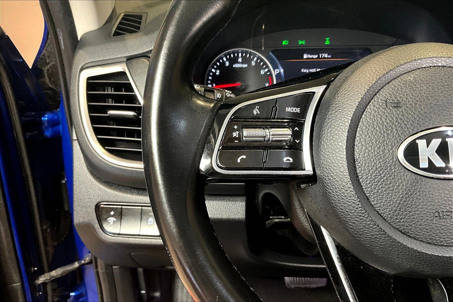 Used 2021 Kia Seltos SX AWD/4WD image 12