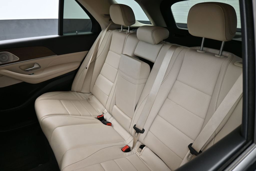 Used 2022 Mercedes-Benz GLE 350 w/ AMG Line Exterior image 43