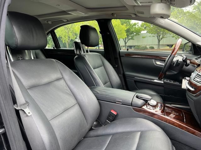 Used 2012 Mercedes-Benz S 550 4MATIC w/ Sport Pkg image 25