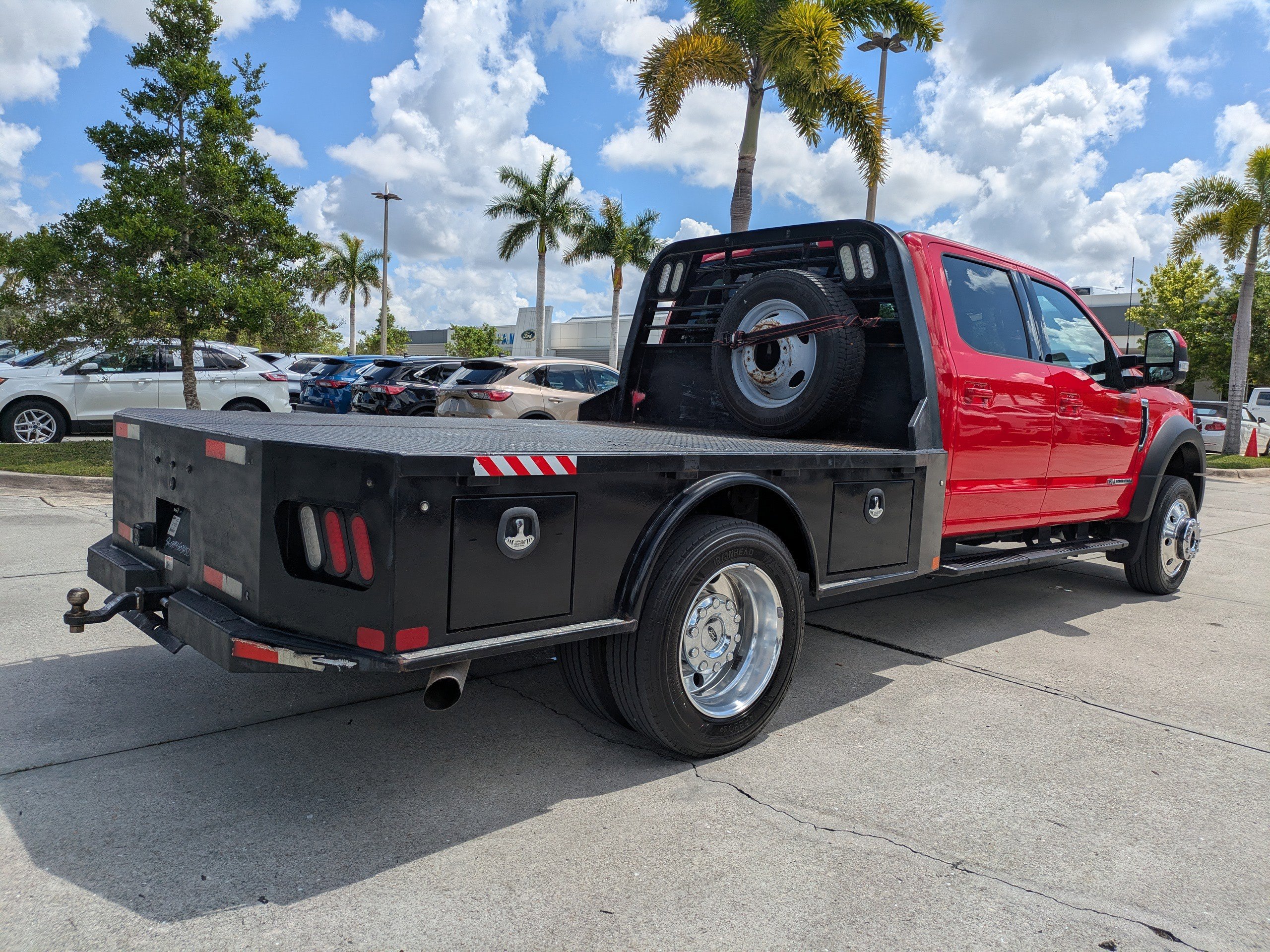 Used 2022 Ford F450 Lariat w/ Lariat Value Package AWD/4WD image 4