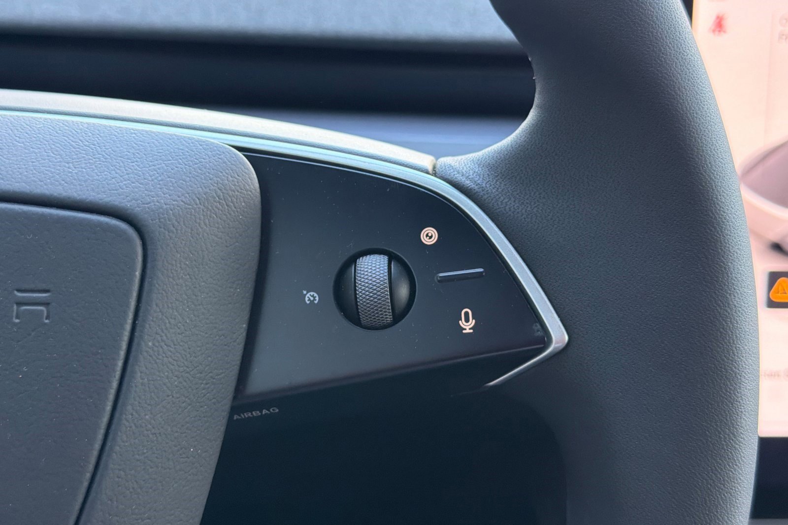 Used 2026 Tesla Model Y image 31