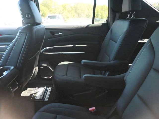 Used 2024 Chevrolet Traverse Z71 w/ Enhanced Driving Package image 9