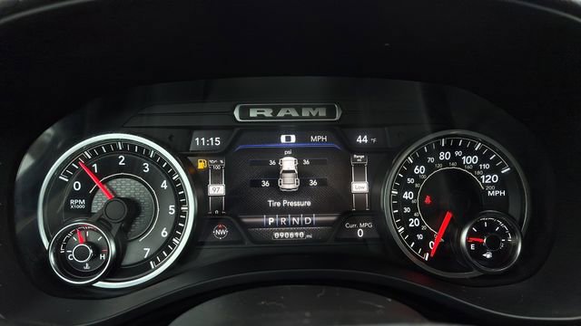 Used 2022 RAM 1500 Laramie AWD/4WD image 12