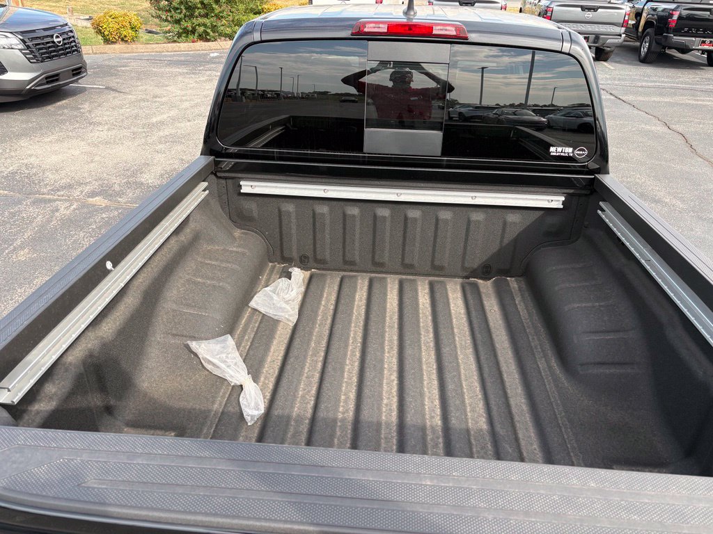 New 2026 Nissan Frontier PRO-4X w/ Pro Premium Package AWD/4WD image 16
