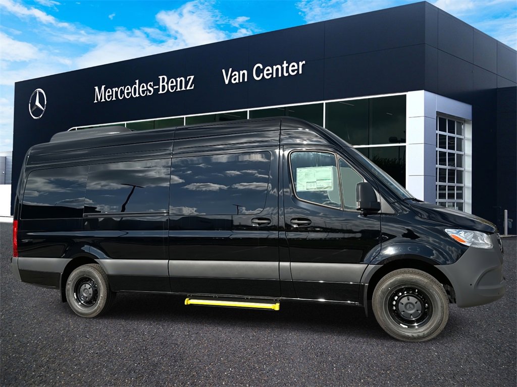 New 2026 Mercedes-Benz Sprinter 2500 image 2