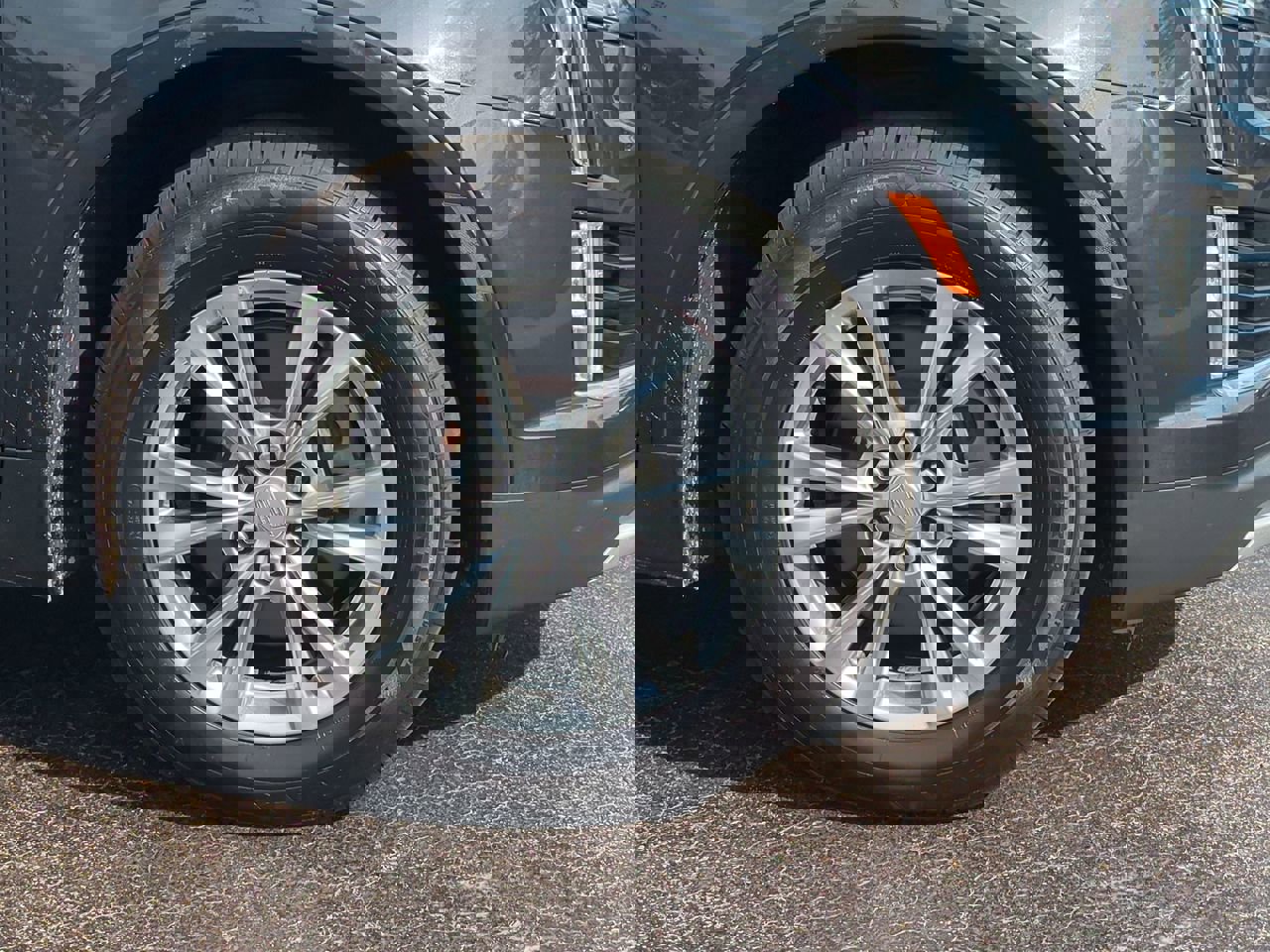 Used 2020 Cadillac XT5 Premium Luxury image 10