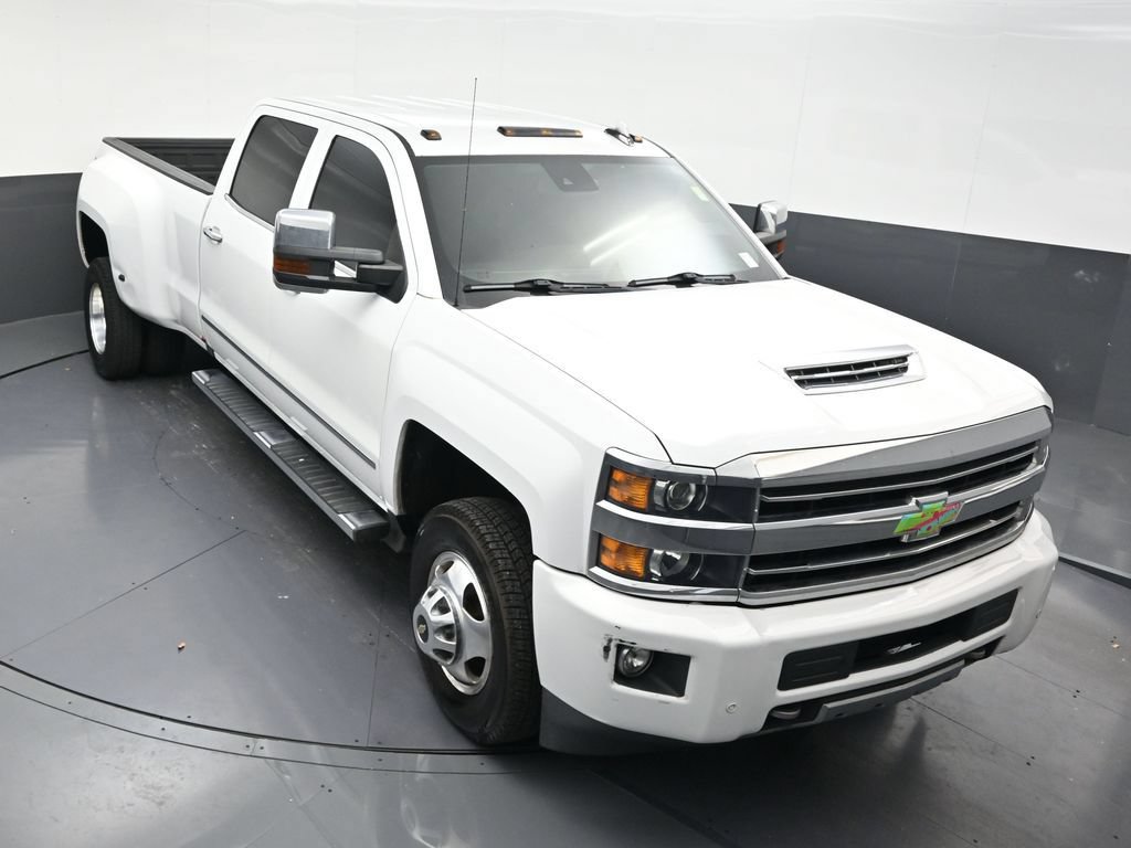 Used 2019 Chevrolet Silverado 3500 High Country w/ Duramax Plus Package AWD/4WD image 23