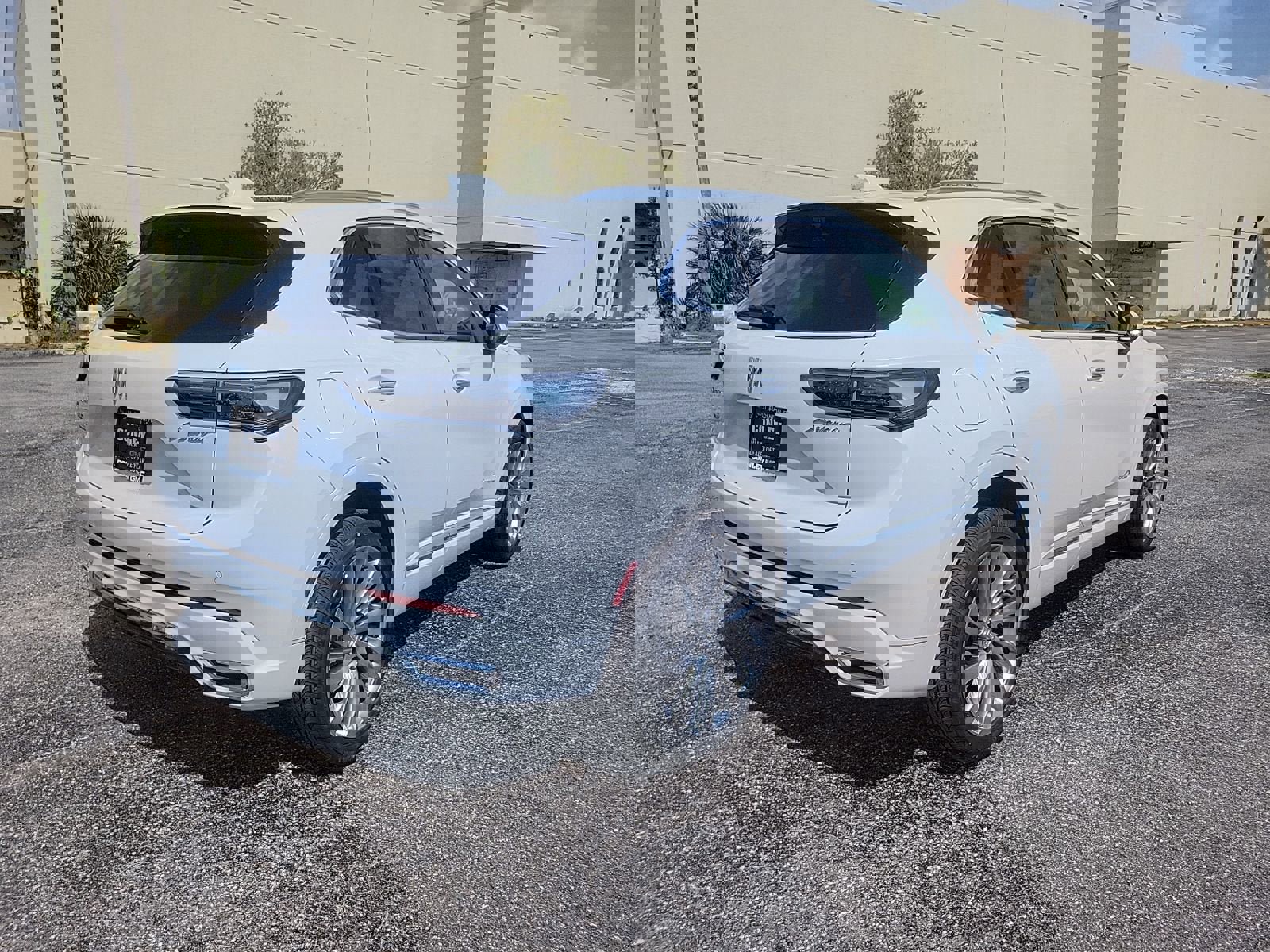 New 2026 Buick Envision Avenir image 5