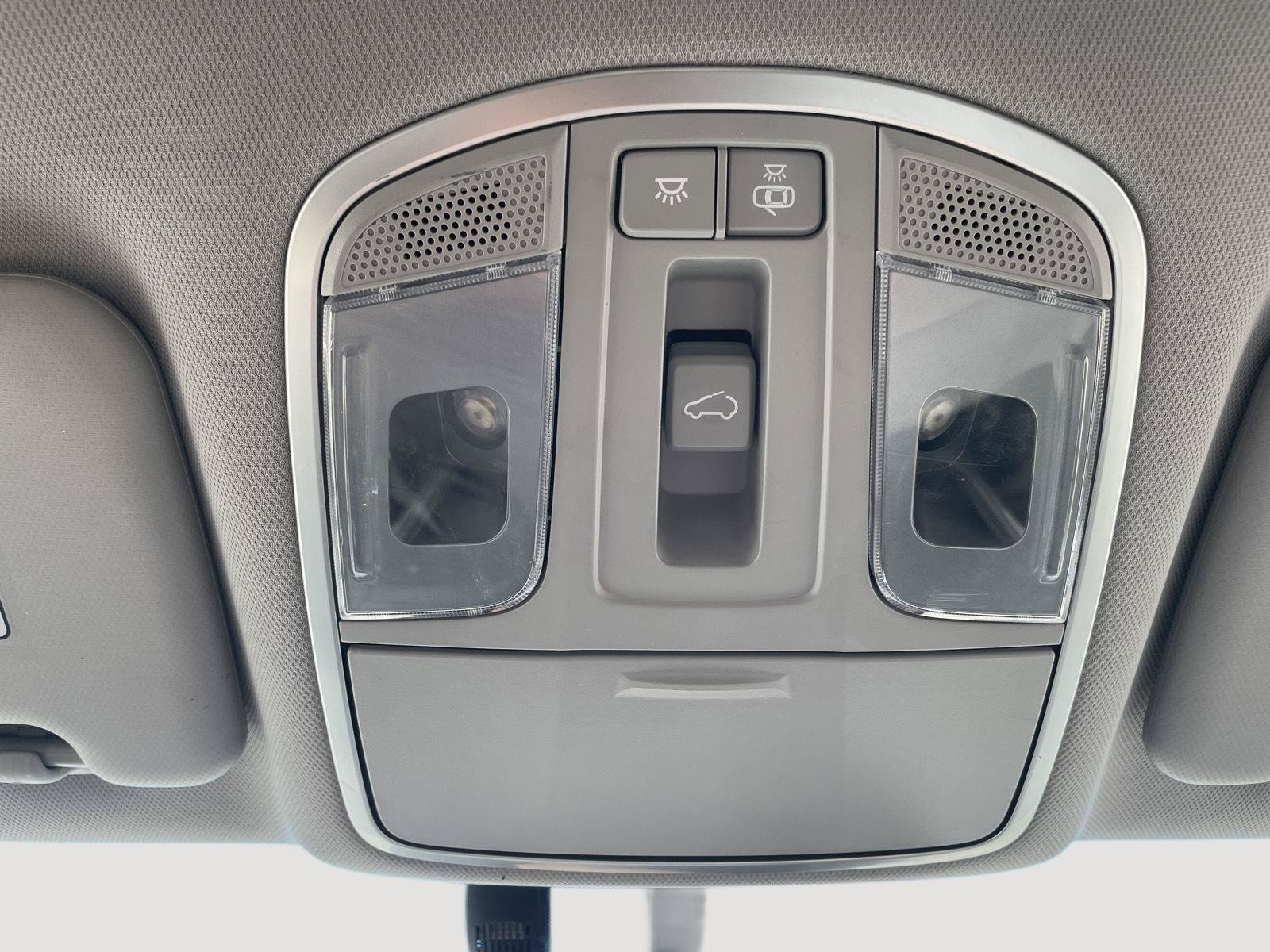 Used 2018 Hyundai Tucson Value FWD image 19