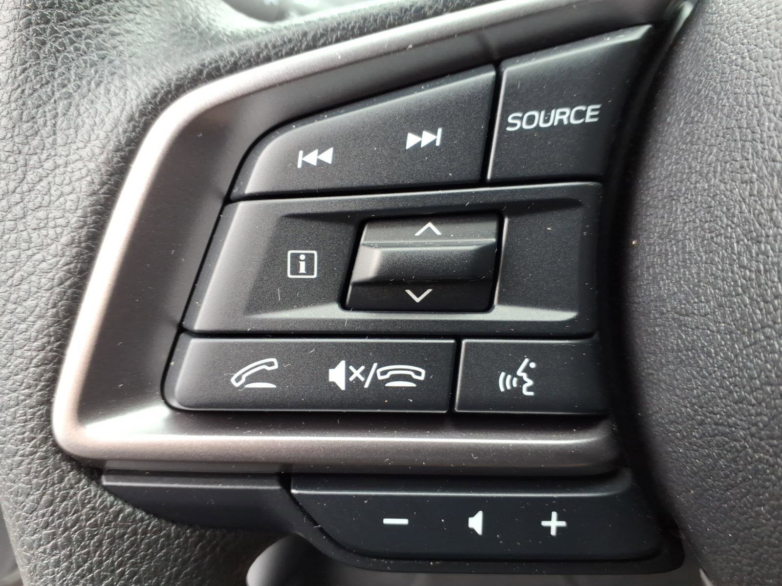 Certified 2024 Subaru Impreza 2.0i image 19