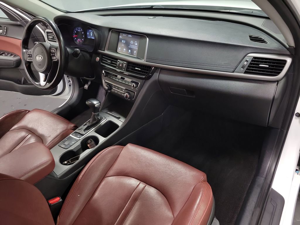 Used 2017 Kia Optima LX w/ Value Package image 25