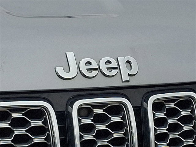 Used 2020 Jeep Grand Cherokee Overland image 5