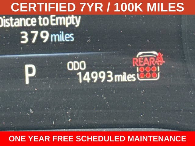 Used 2025 Toyota Sienna LE FWD image 28