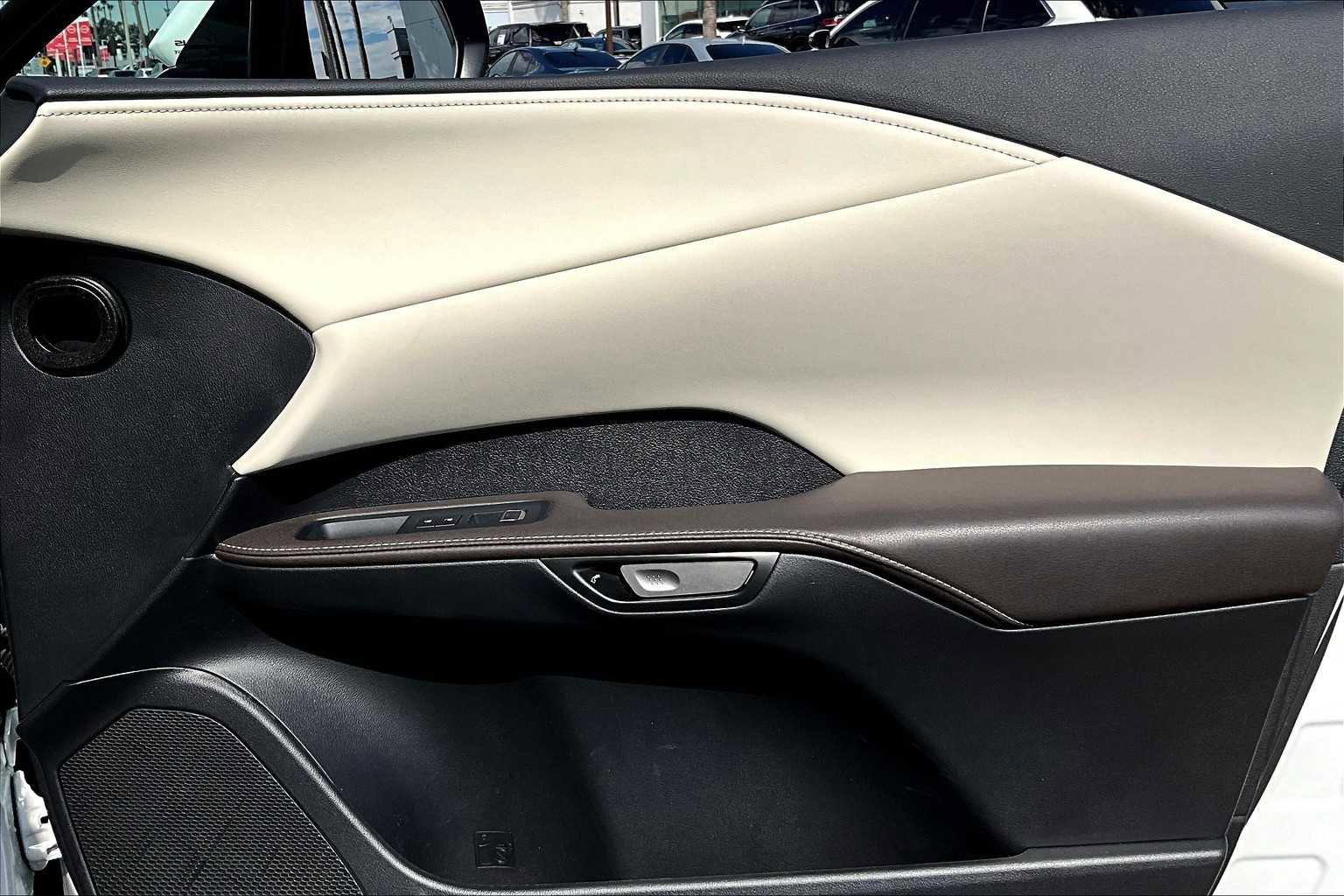 Used 2024 Lexus RX 350h w/ Convenience Package image 23