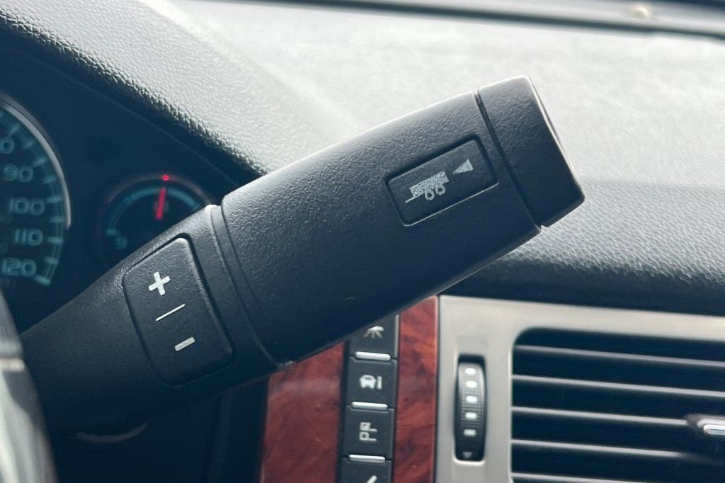 Used 2011 Chevrolet Silverado 3500 LTZ w/ LTZ Plus Package AWD/4WD image 16