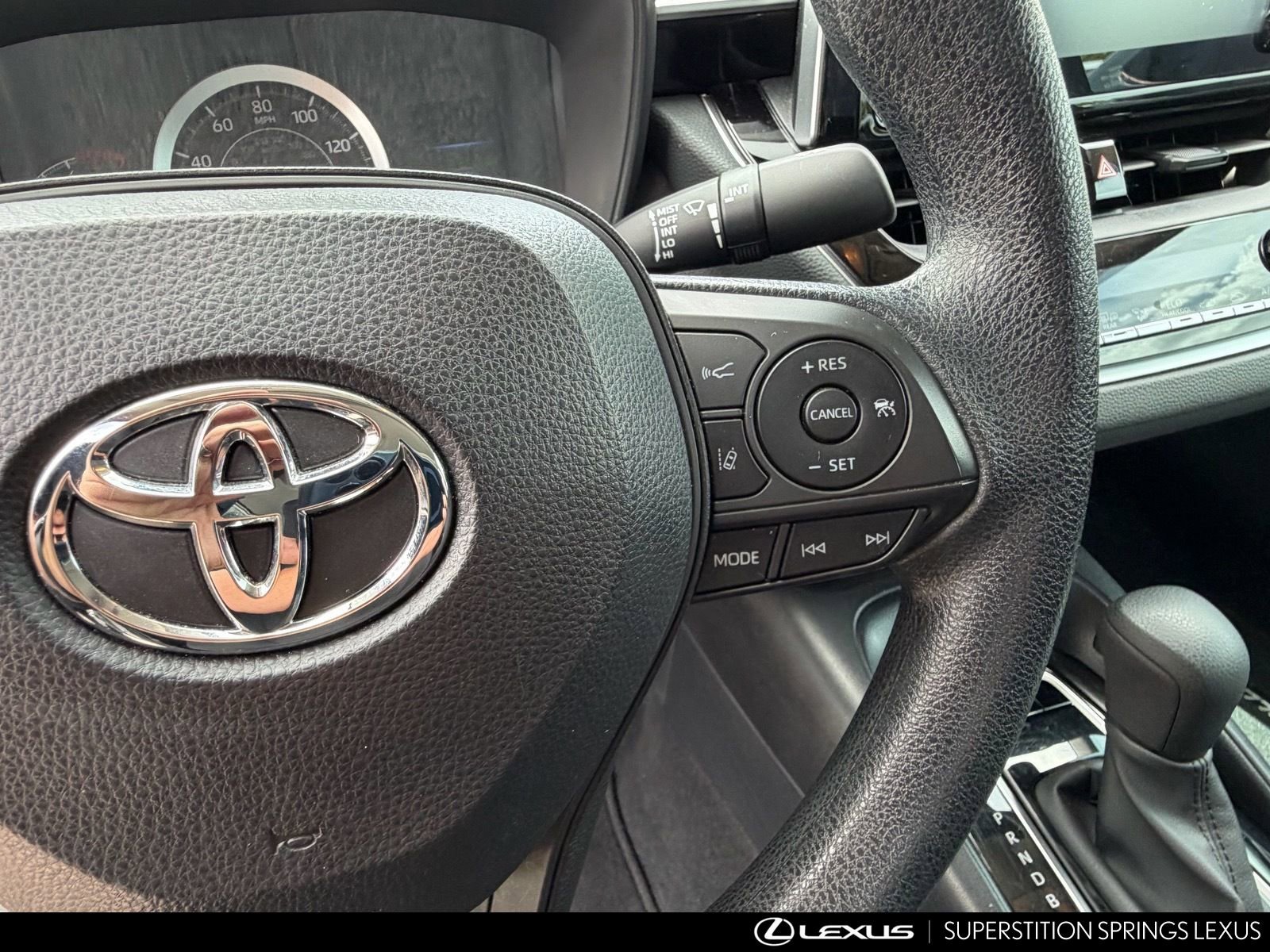 Used 2020 Toyota Corolla LE w/ LE Premium Package image 12