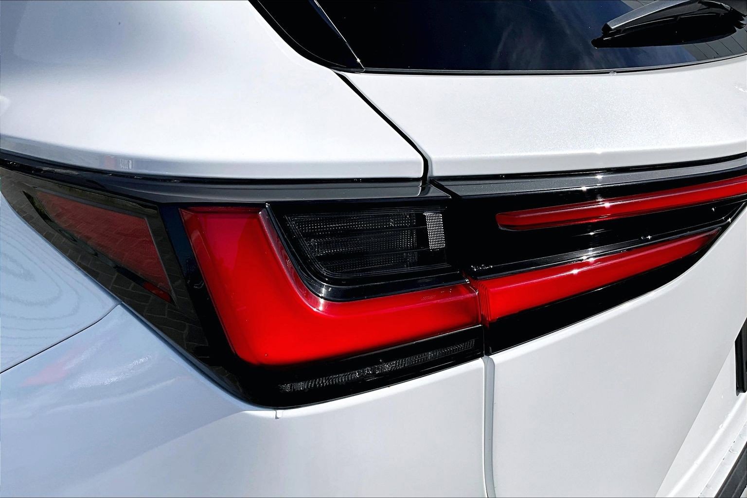 Used 2025 Lexus NX 350h 350h Premium image 29