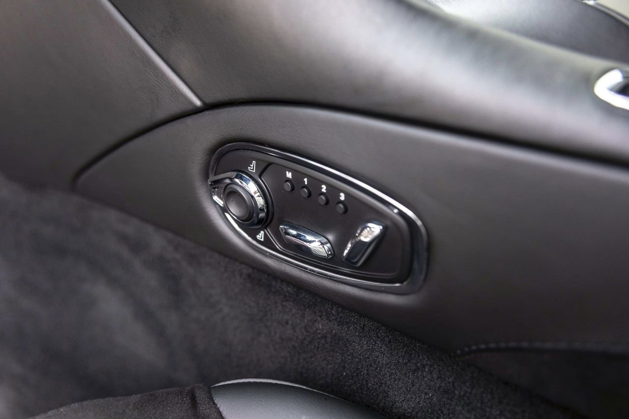 Used 2019 Aston Martin DBS Superleggera image 49