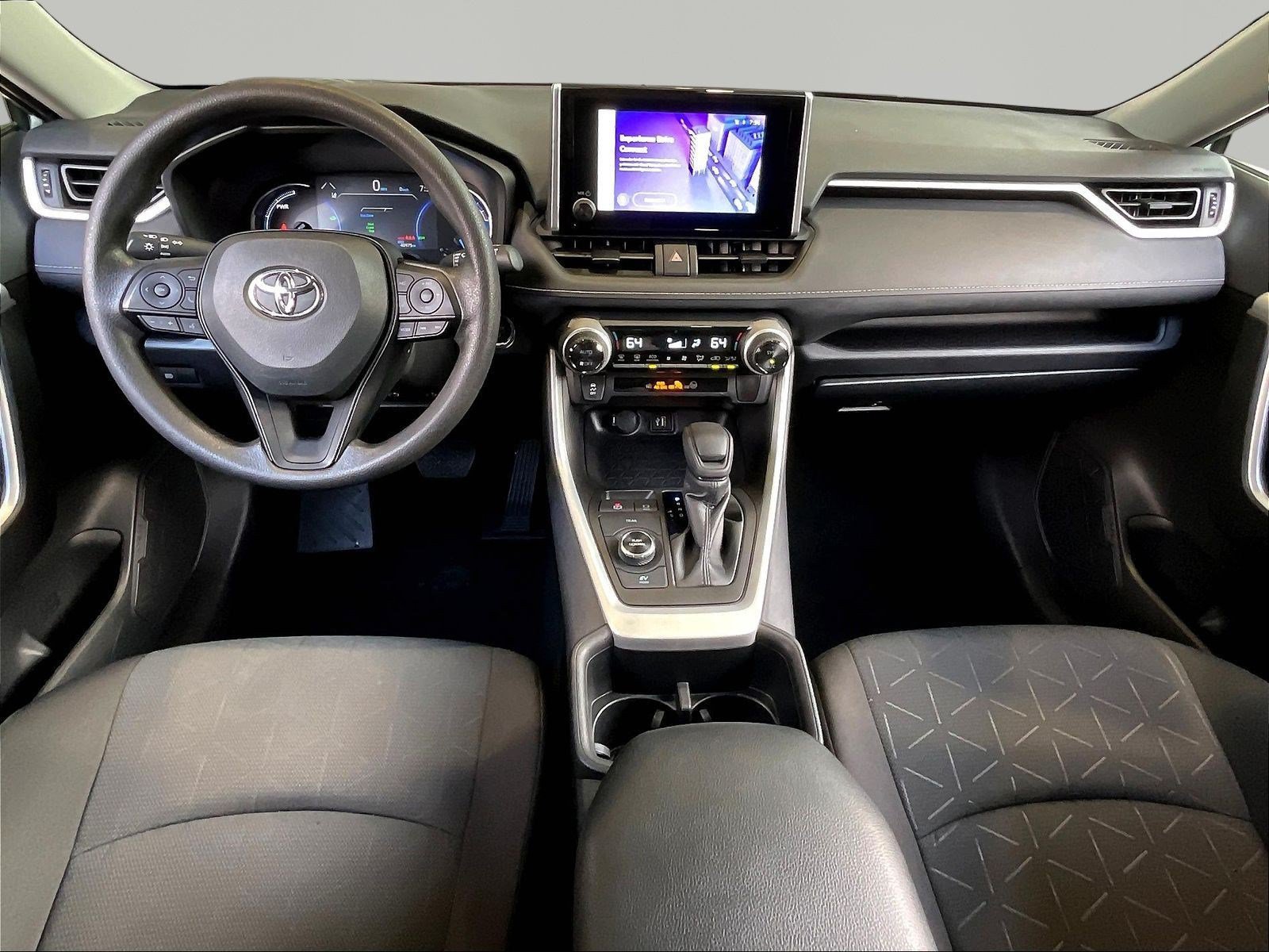 Used 2025 Toyota RAV4 XLE AWD/4WD image 7