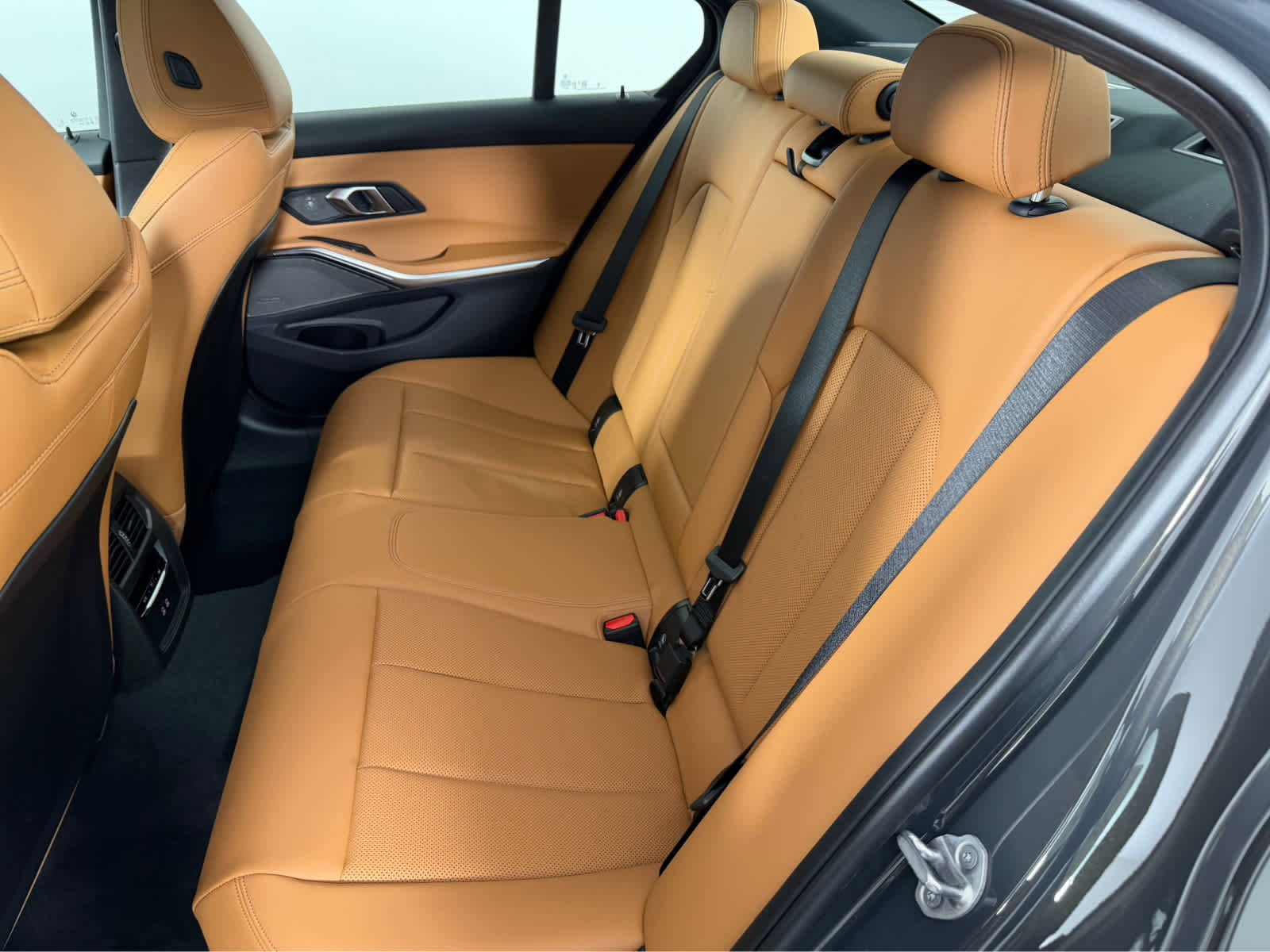 New 2026 BMW 330i Sedan w/ Premium Package image 13