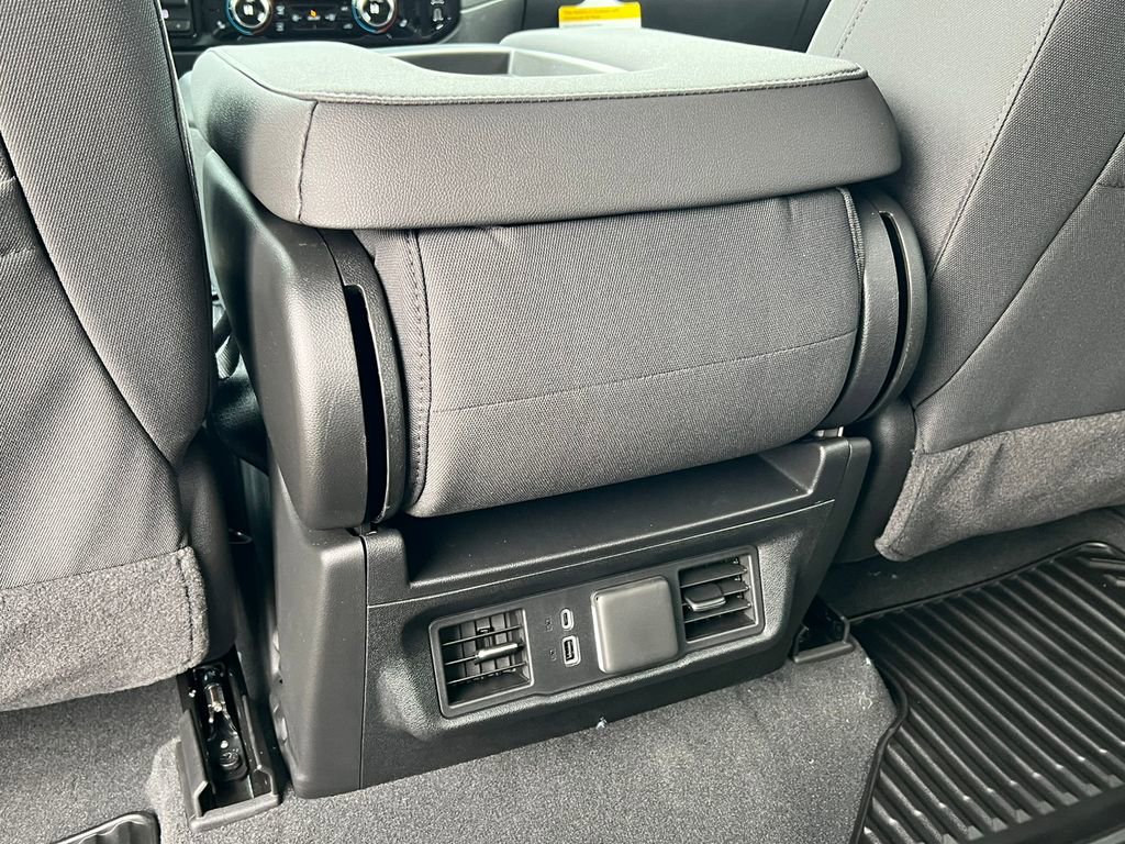 New 2026 GMC Sierra 1500 Elevation image 36