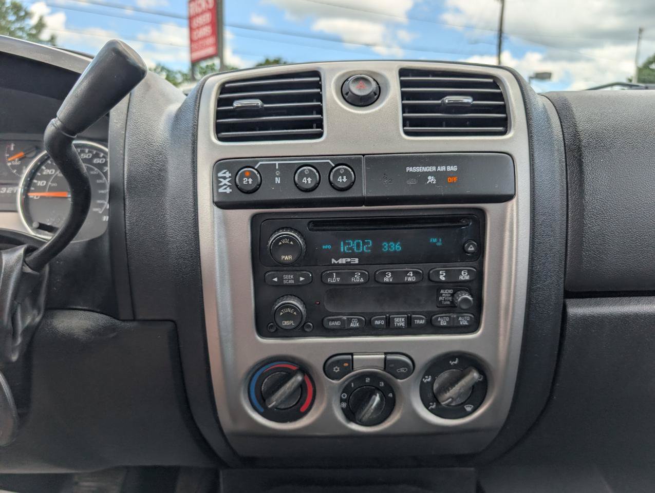 Used 2007 GMC Canyon SLE AWD/4WD image 16