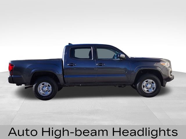 Used 2019 Toyota Tacoma SR image 10