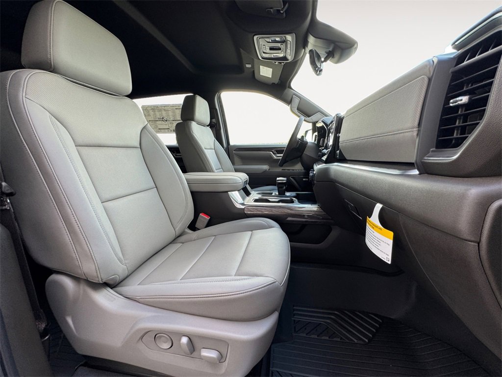 New 2026 Chevrolet Silverado 1500 LTZ image 15