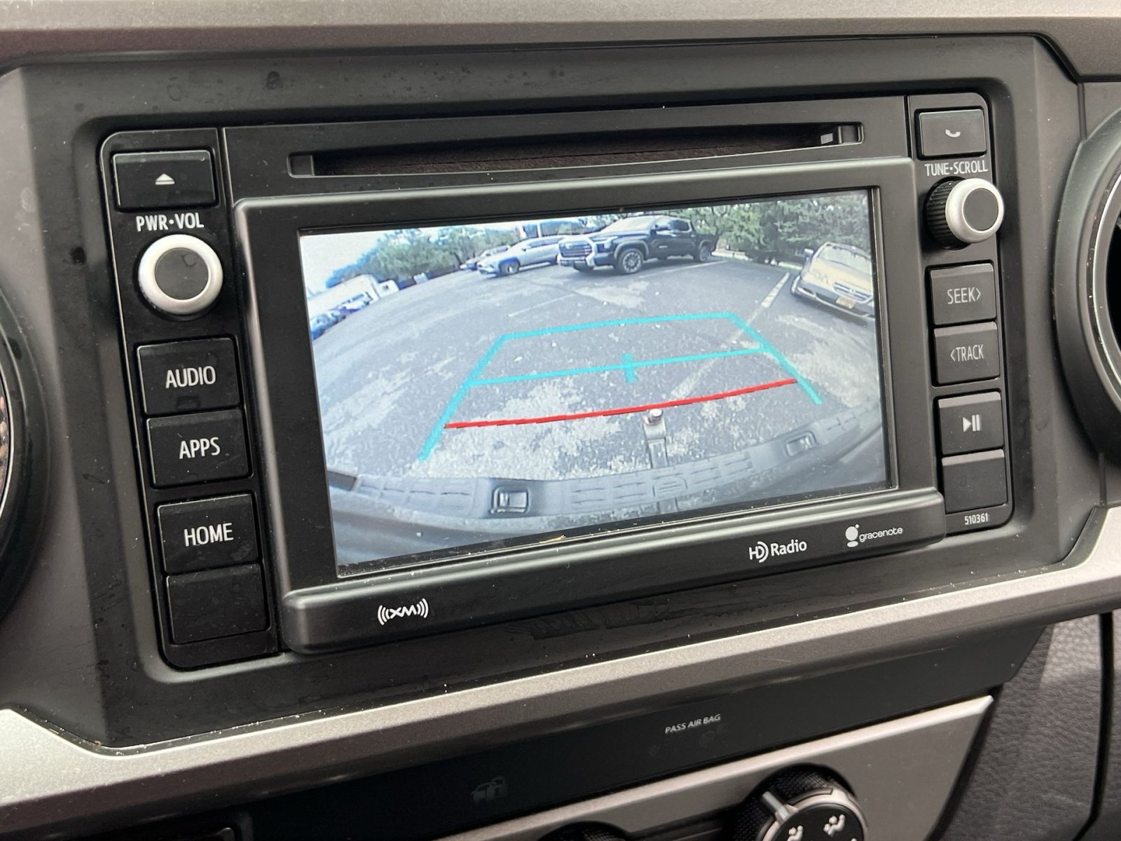 Used 2019 Toyota Tacoma SR5 AWD/4WD image 18