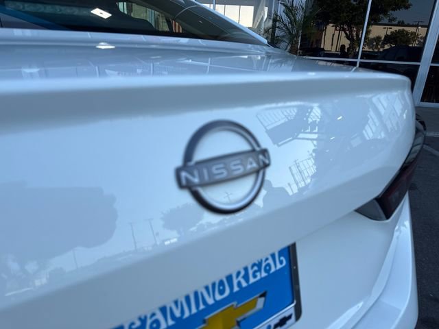 Used 2025 Nissan Altima 2.5 SV FWD image 29