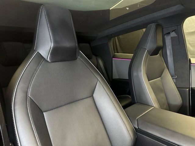 Used 2024 Tesla Cybertruck Cyberbeast AWD/4WD image 16