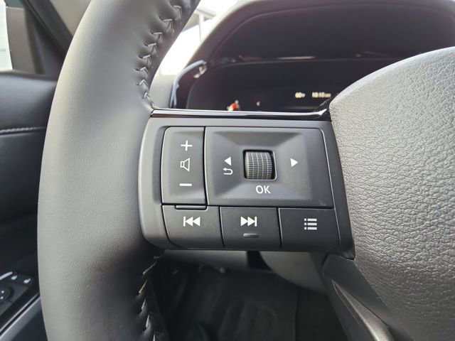 New 2026 Nissan Pathfinder SL image 11