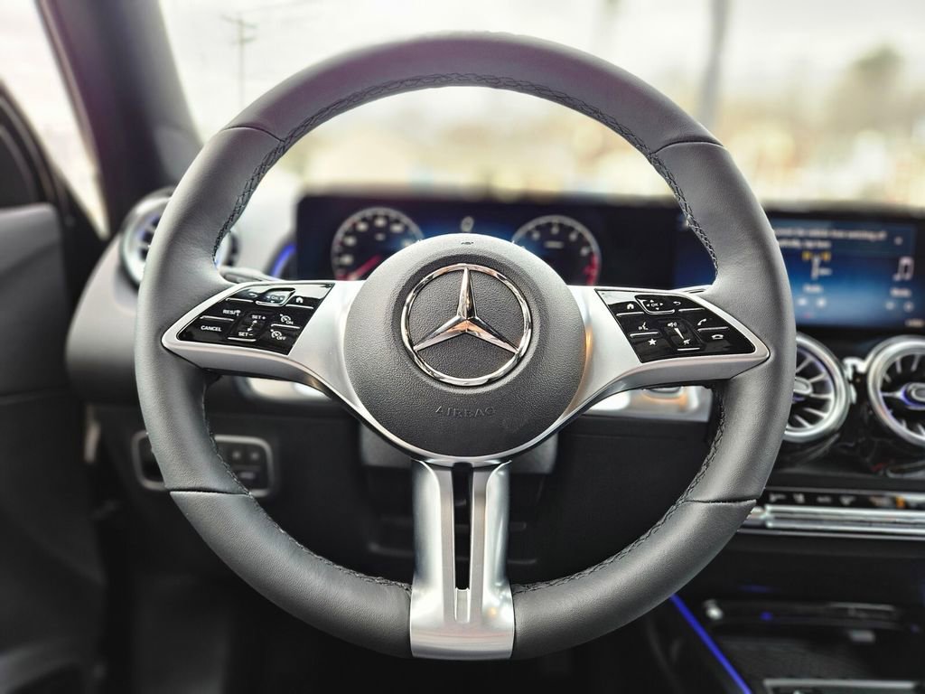 New 2026 Mercedes-Benz GLB 250 4MATIC image 23