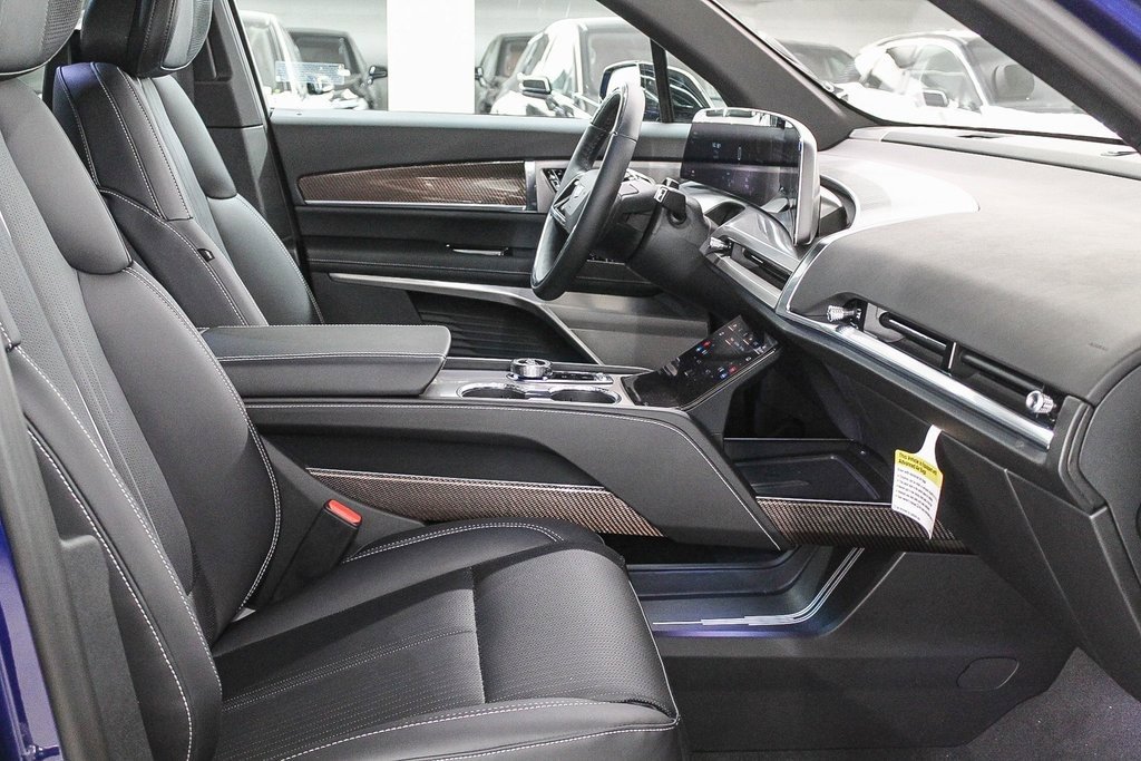 New 2026 Cadillac Vistiq Sport image 19