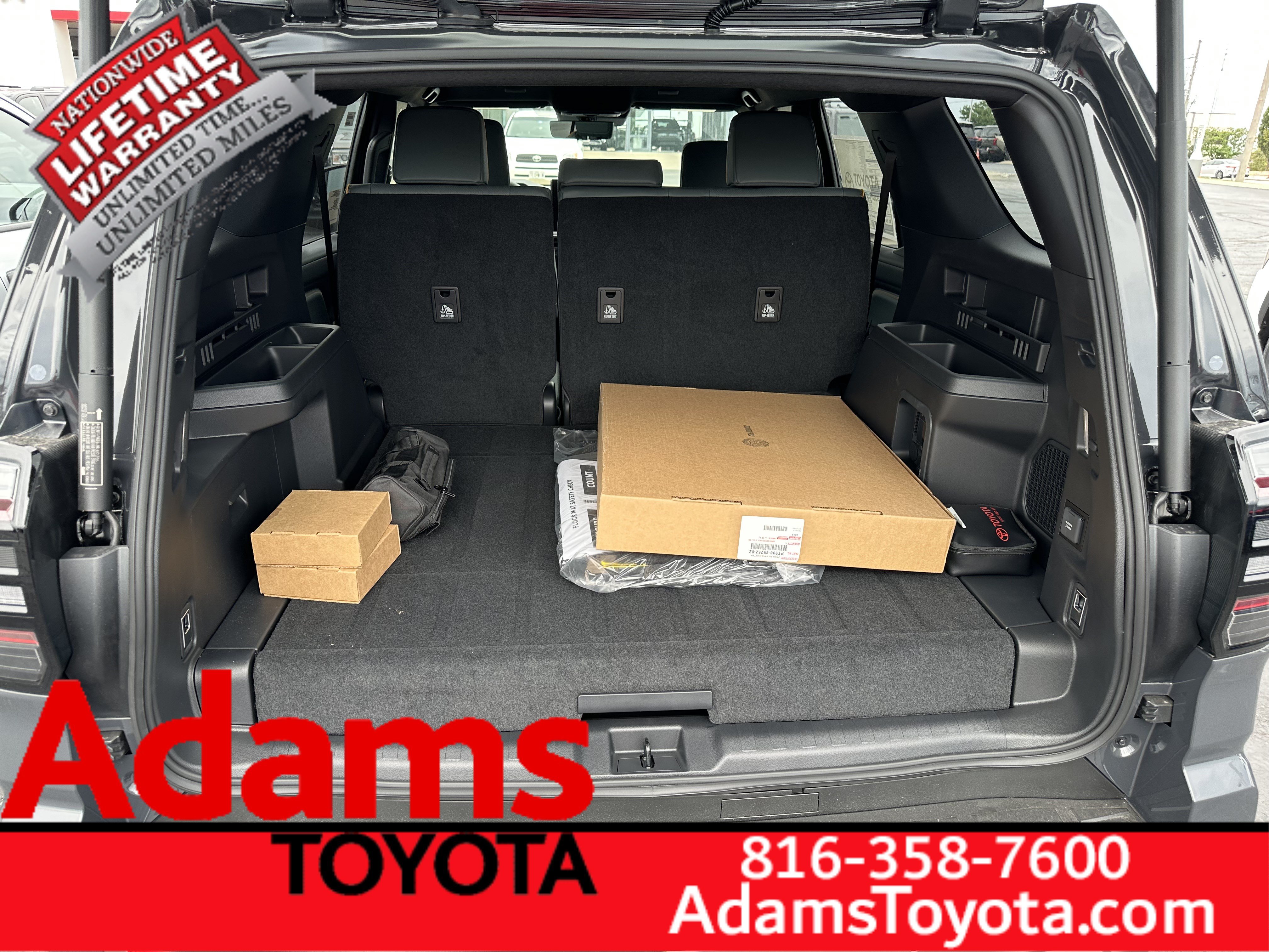 Used 2026 Toyota 4Runner Trailhunter AWD/4WD image 11