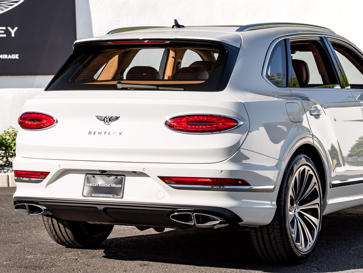 Used 2027 Bentley Bentayga AWD/4WD image 12