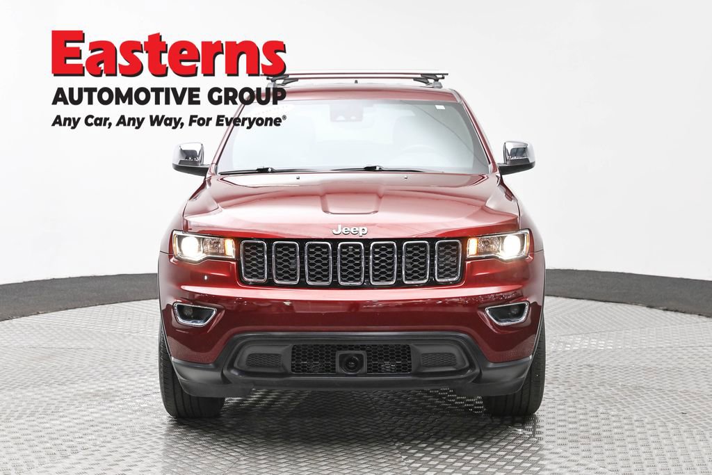 Used 2021 Jeep Grand Cherokee Laredo w/ Security & Convenience Group image 2