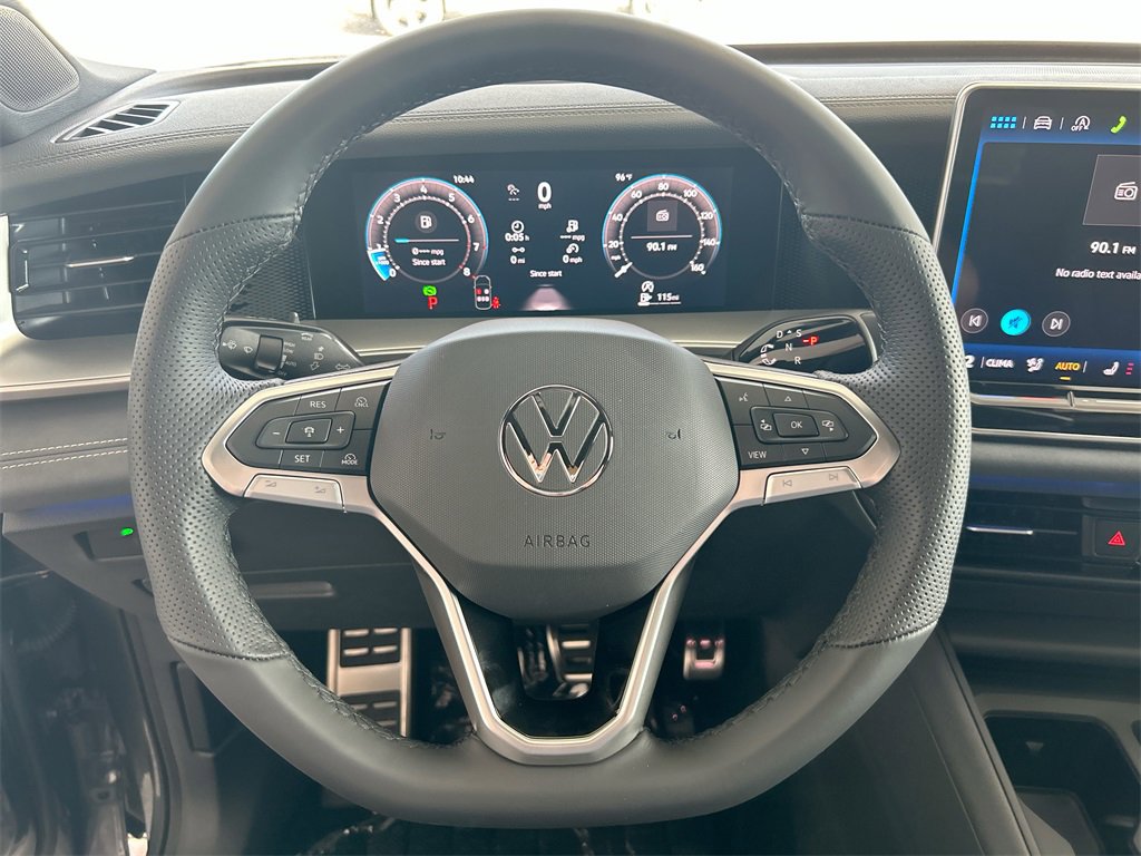 New 2026 Volkswagen Tiguan SE R-Line image 16