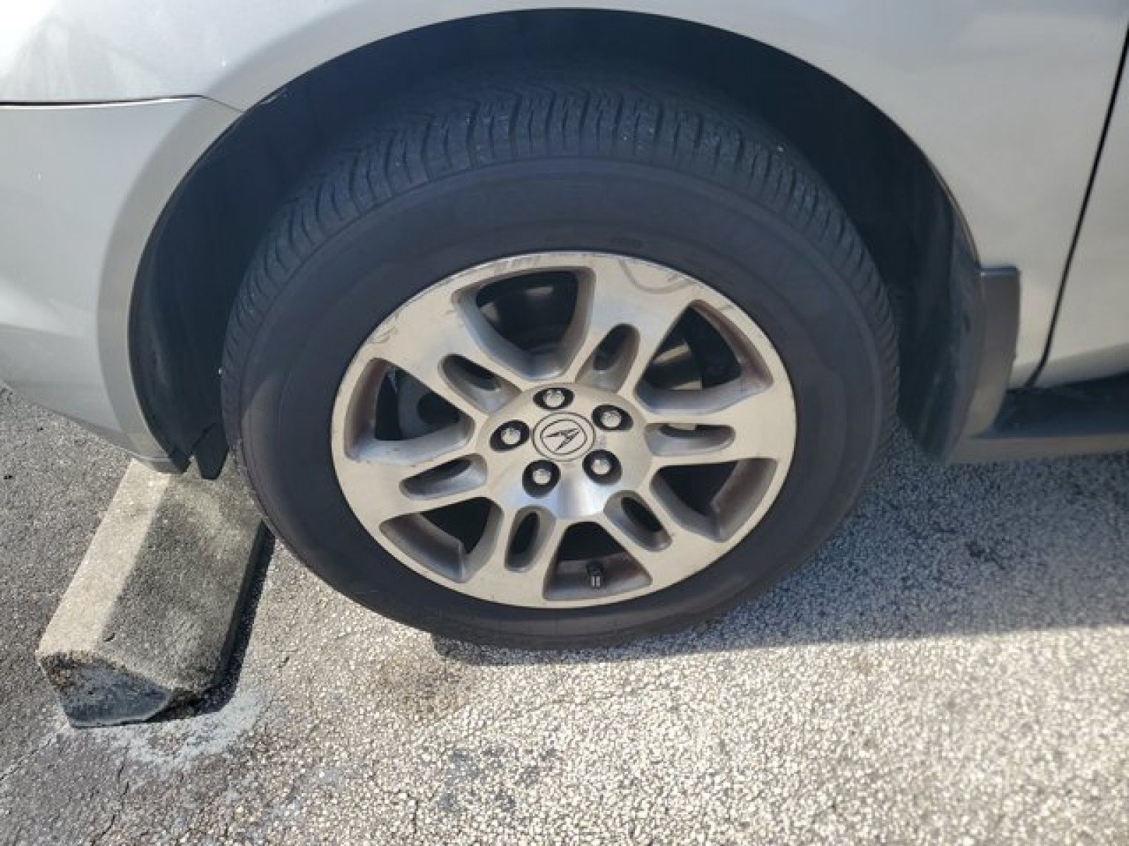 Used 2009 Acura MDX AWD/4WD image 3