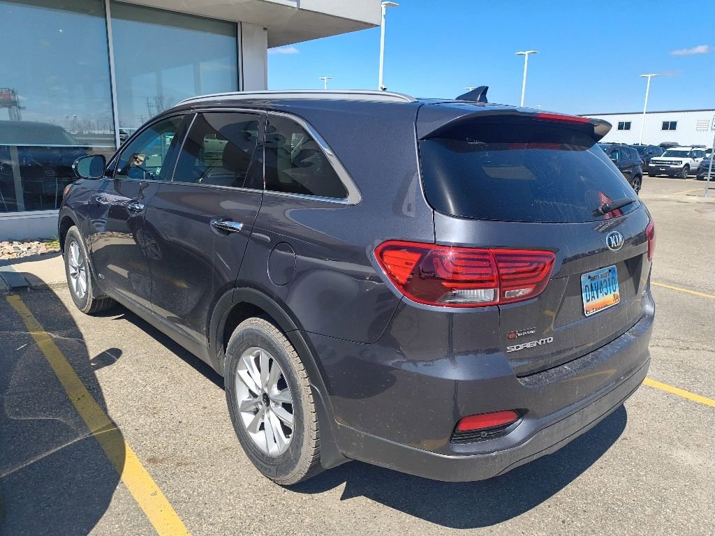 Used 2019 Kia Sorento AWD w/ LX Convenience Package image 4