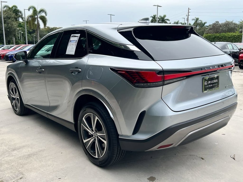 Certified 2025 Lexus RX 350 FWD image 5