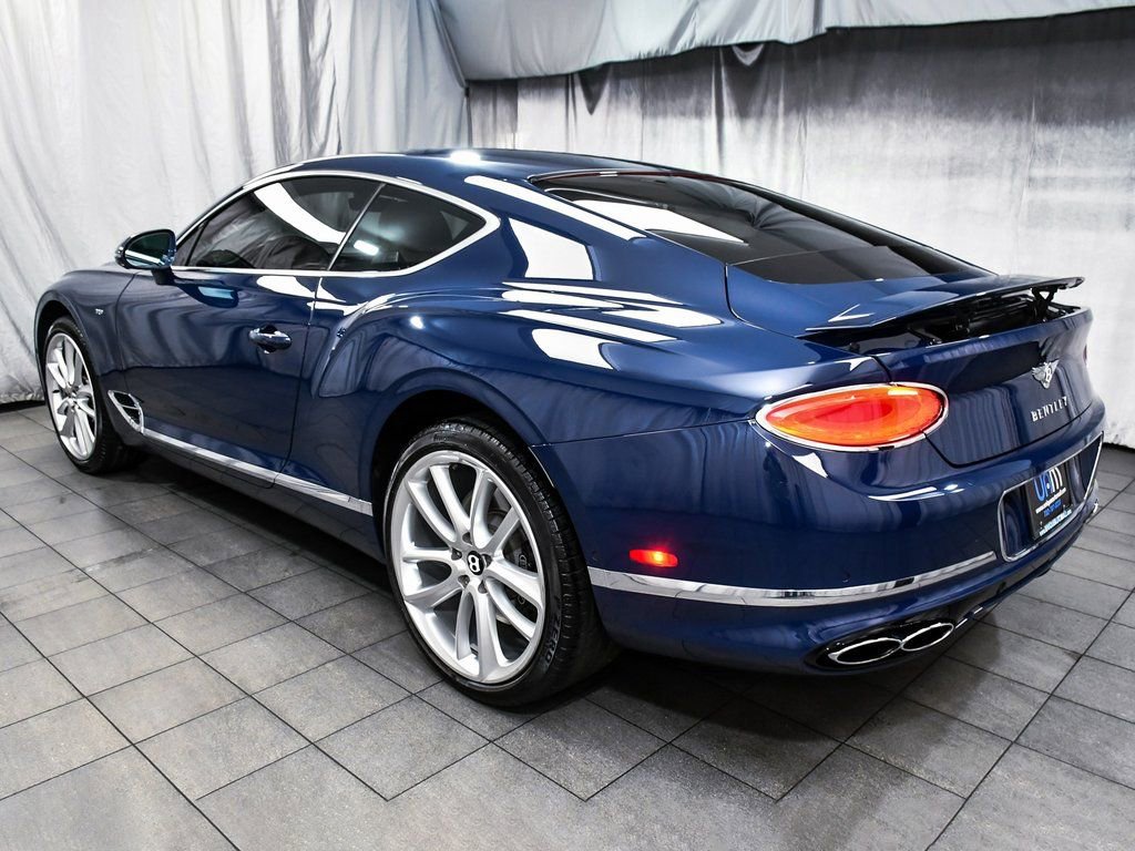 Used 2022 Bentley Continental GT image 4