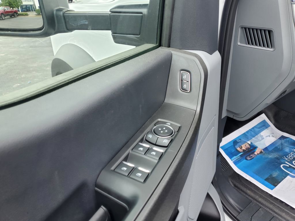 Used 2024 Ford F450 XL w/ Snow Plow Prep Package image 21