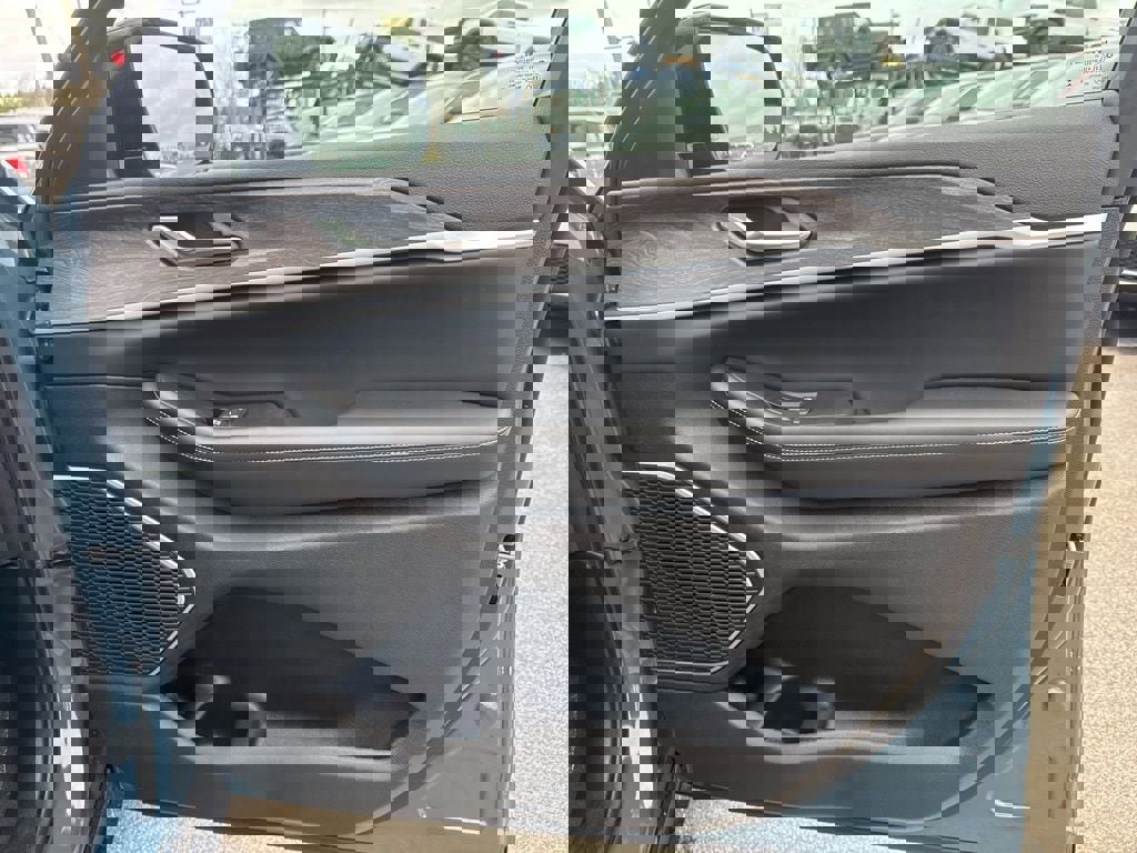 New 2026 Jeep Grand Cherokee L Limited image 34