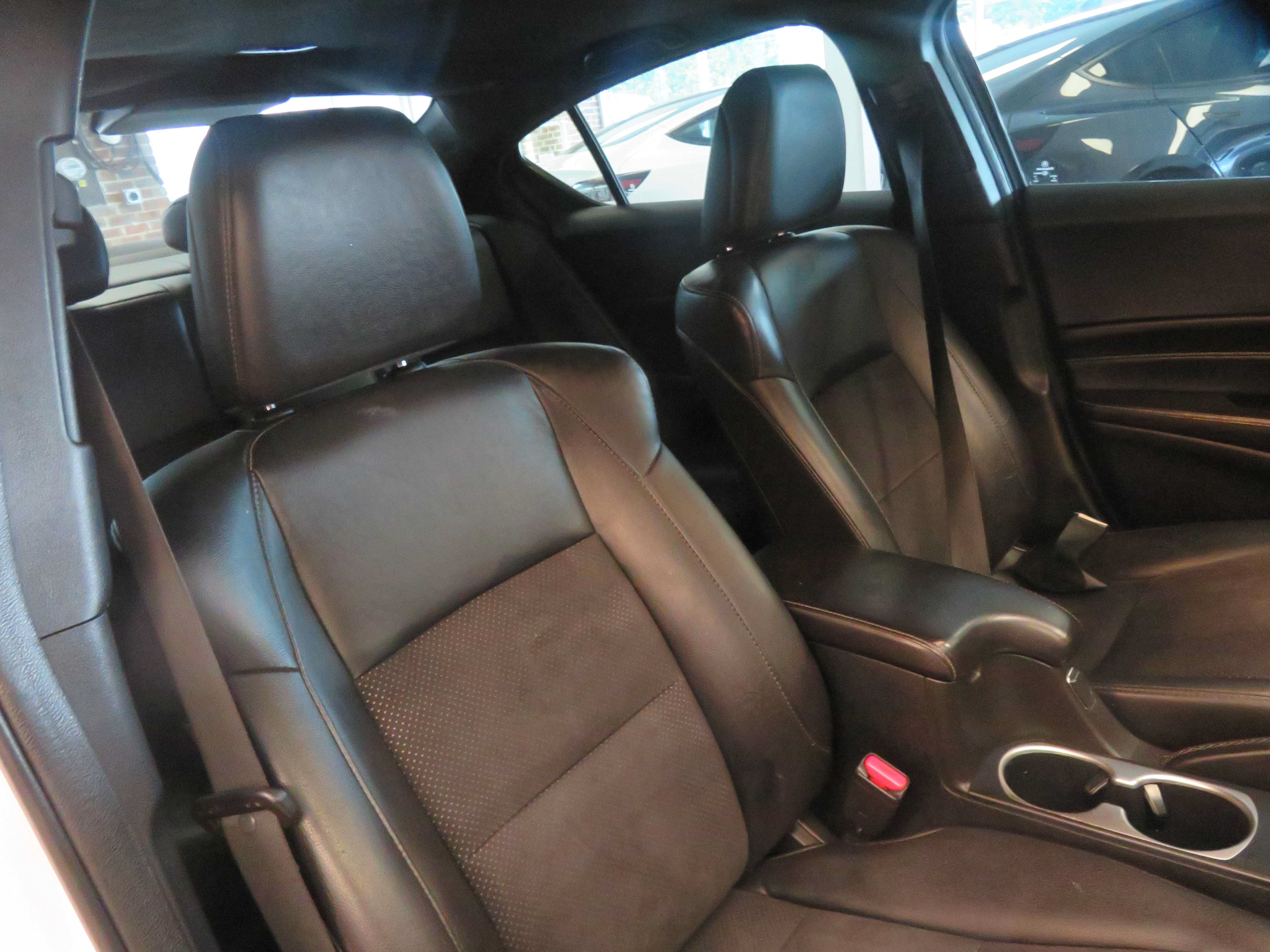 Used 2016 Acura ILX FWD image 26