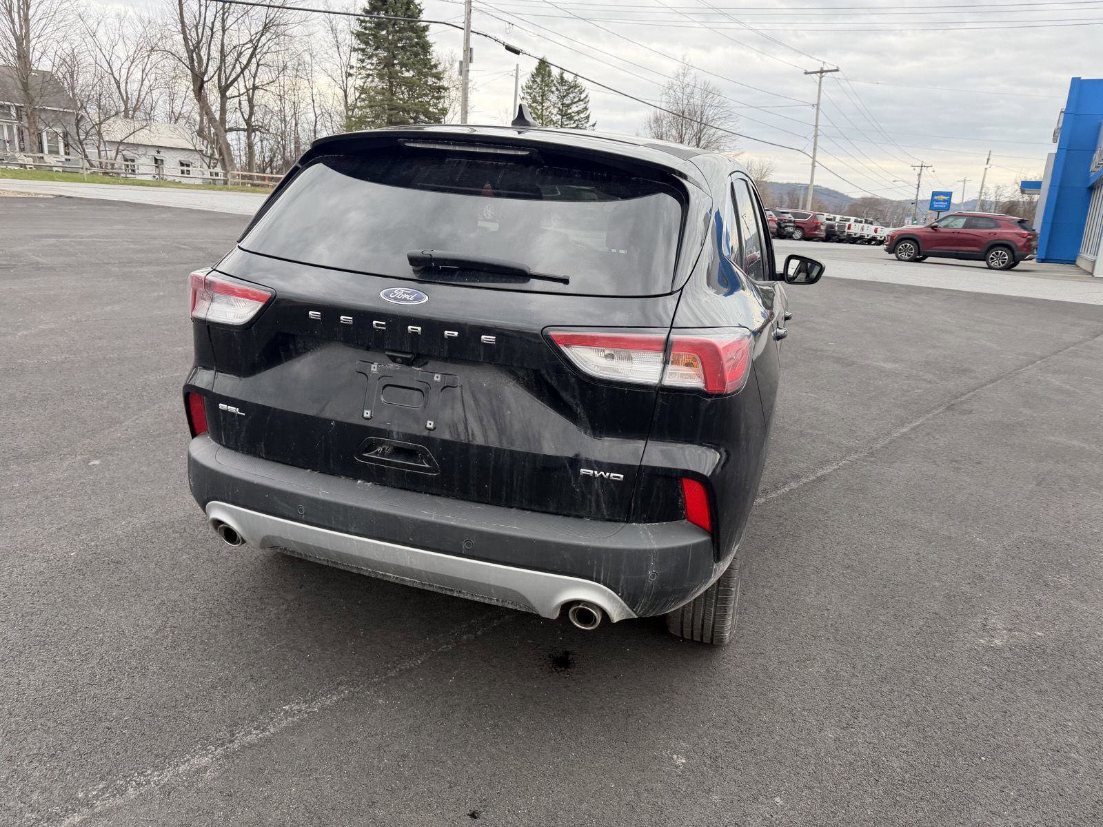 Used 2022 Ford Escape SEL AWD/4WD image 7