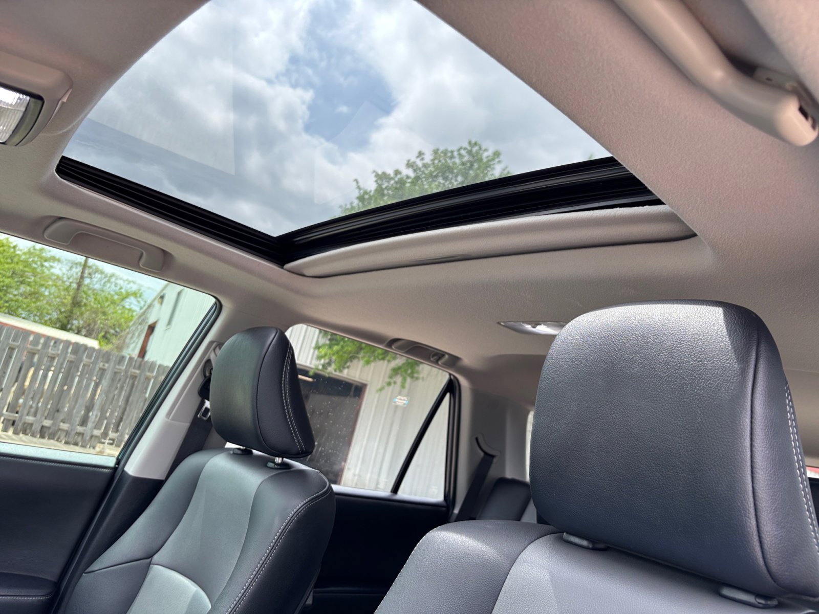 Used 2024 Toyota 4Runner SR5 Premium w/ Moonroof Package image 19