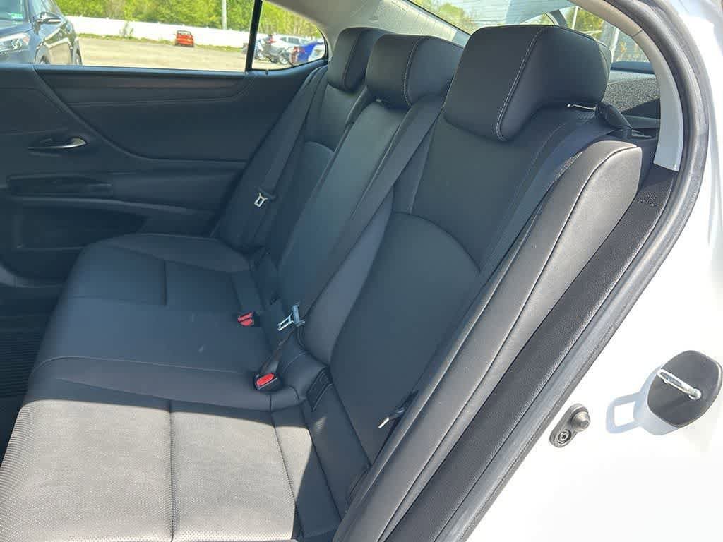 Used 2023 Lexus ES 350 w/ Premium Package FWD image 14