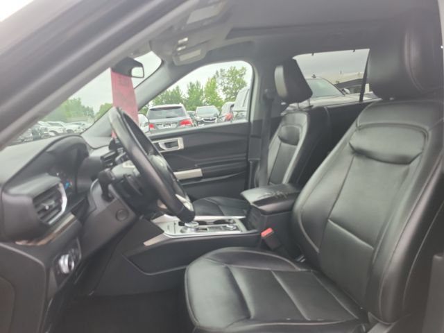 Used 2021 Ford Explorer Limited w/ Equipment Group 301A AWD/4WD image 5