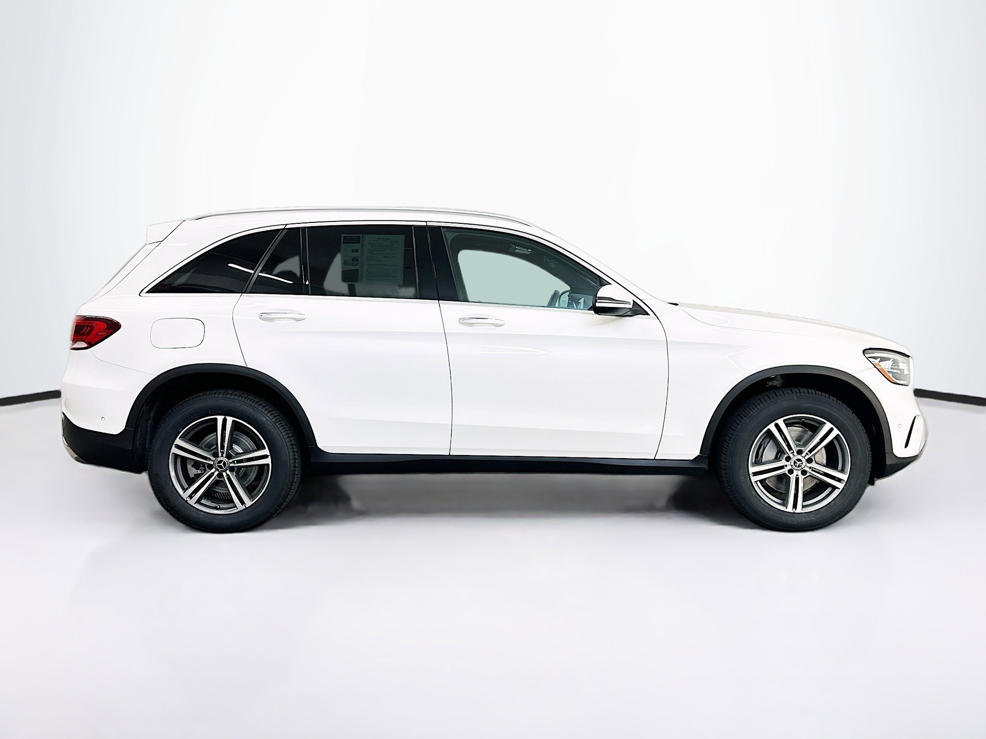 Used 2021 Mercedes-Benz GLC 300 4MATIC image 10